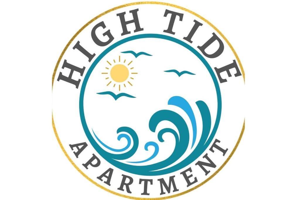 Hightide Seaside Apartment With Beach & Spanish City Views วิทลีย์เบย์ ภายนอก รูปภาพ